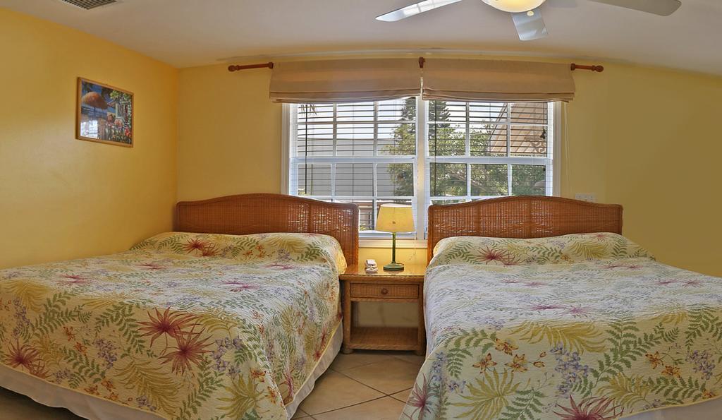 Manatee Bay Inn Fort Myers Beach Bagian luar foto