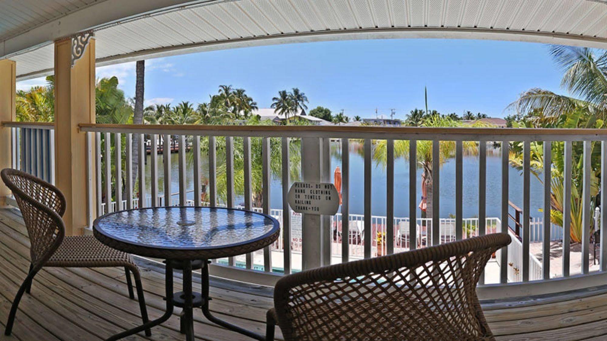 Manatee Bay Inn Fort Myers Beach Bagian luar foto