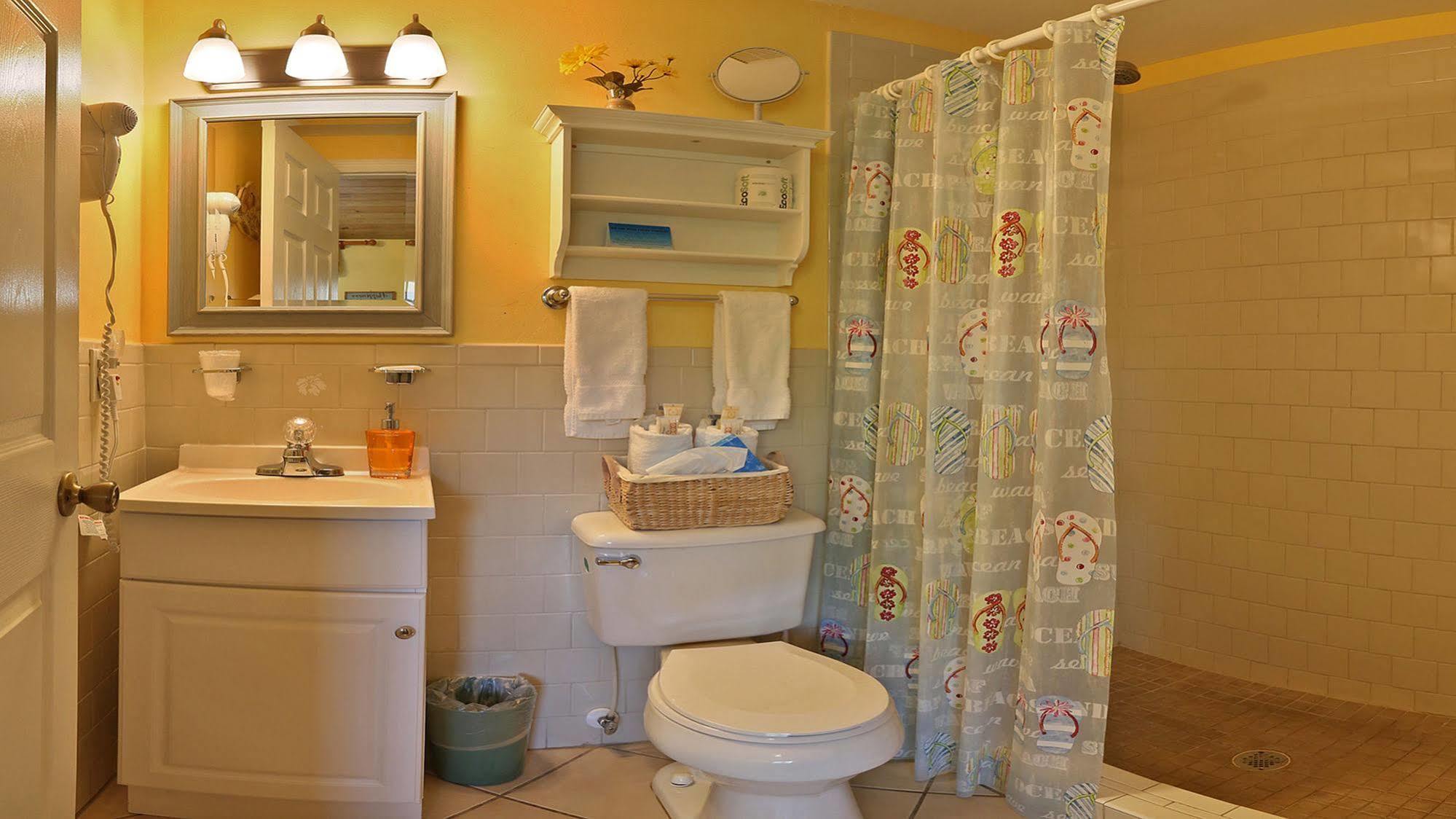 Manatee Bay Inn Fort Myers Beach Bagian luar foto
