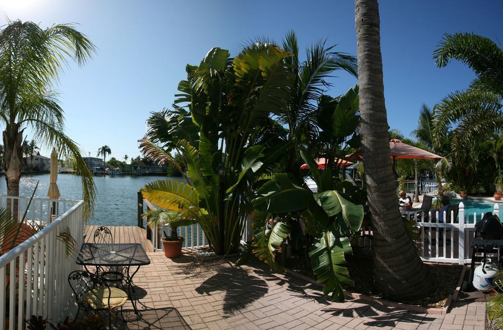 Manatee Bay Inn Fort Myers Beach Bagian luar foto